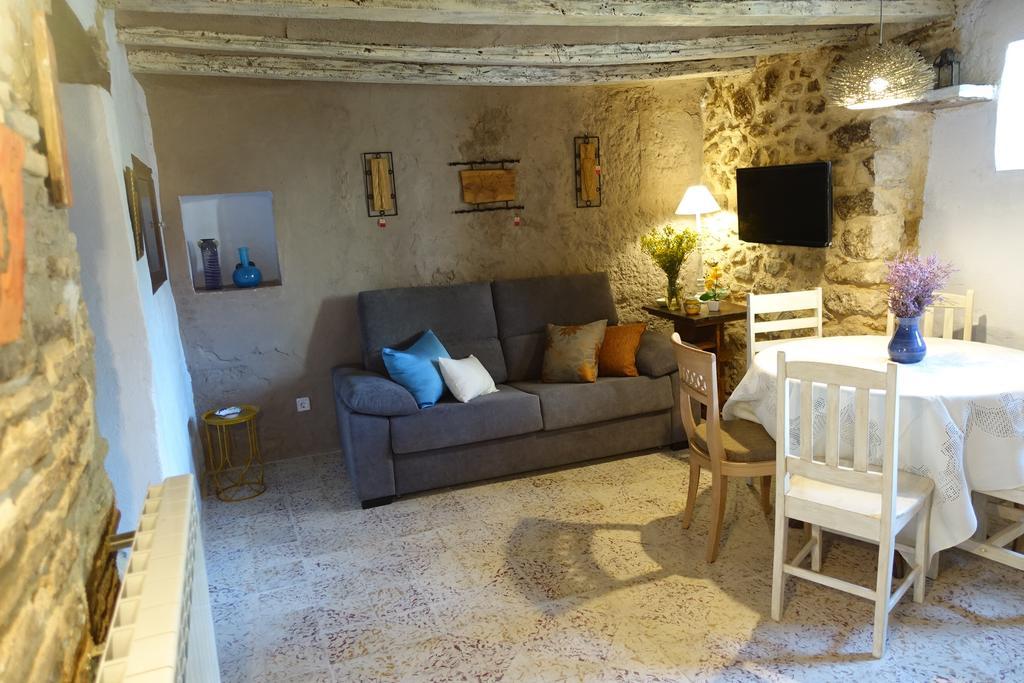 Apartamentos La Dama Azul Ágreda Rum bild