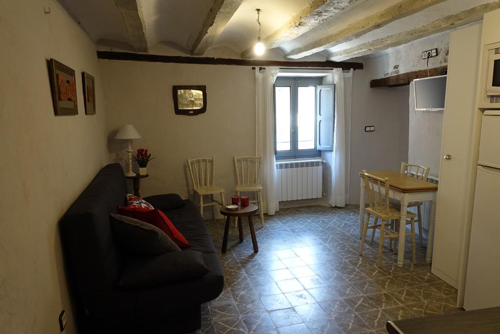 Apartamentos La Dama Azul Ágreda Rum bild